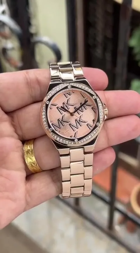 Will Be Delivered Same As In Picture Videos No Changes To Be Seen In Rose Gold M
