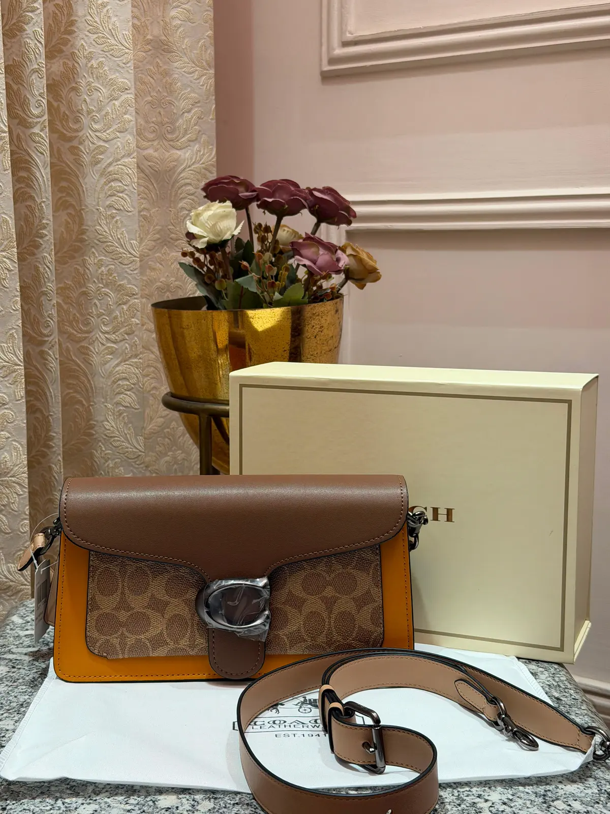 Coach Sling Belt, Dustbag, Tags, Cards Matzhub Handbags