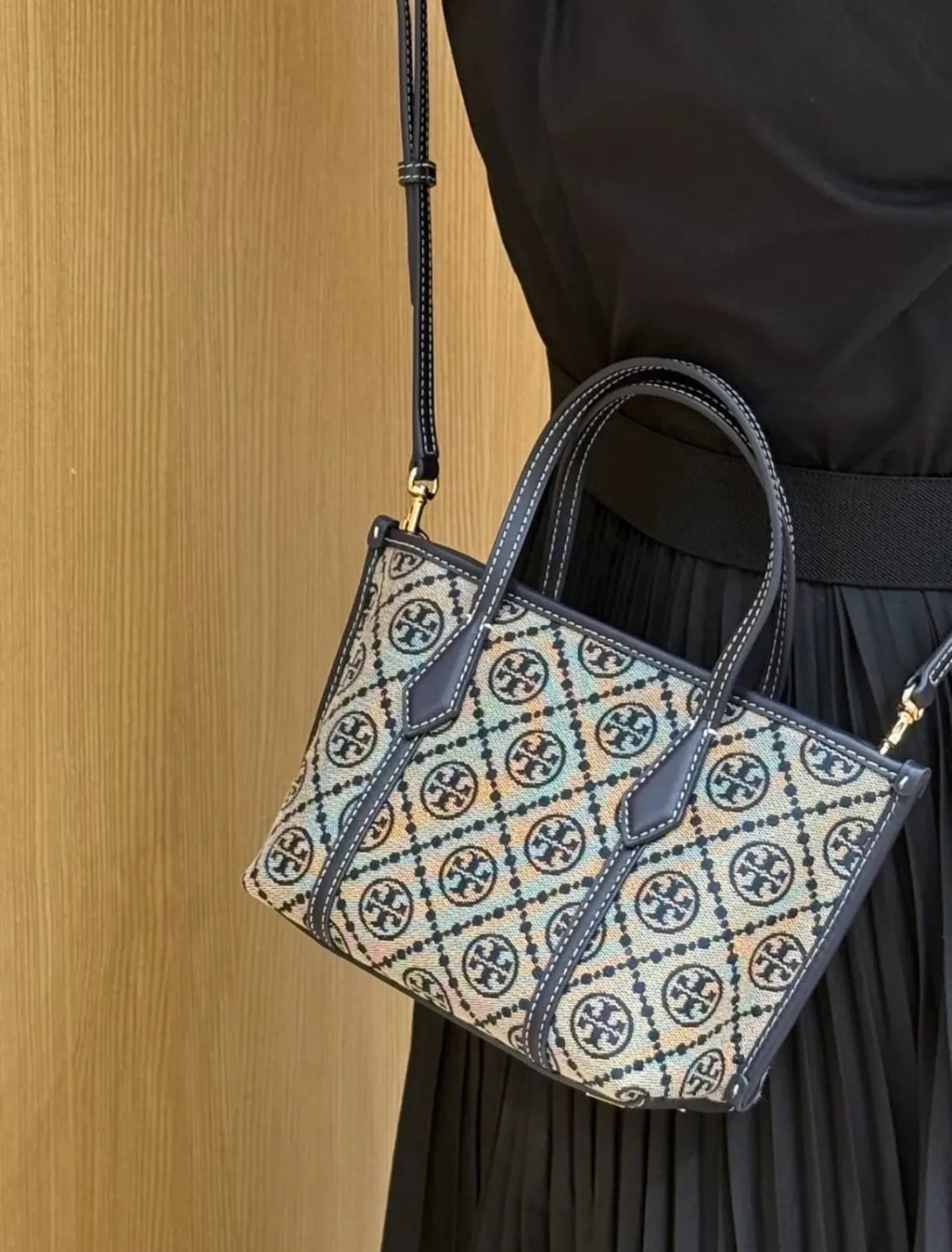 Ysl Saint Laurent Matzhub Handbags